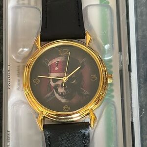 Disney timeworks Pirates of the Caribbean skull watch special collectors series
